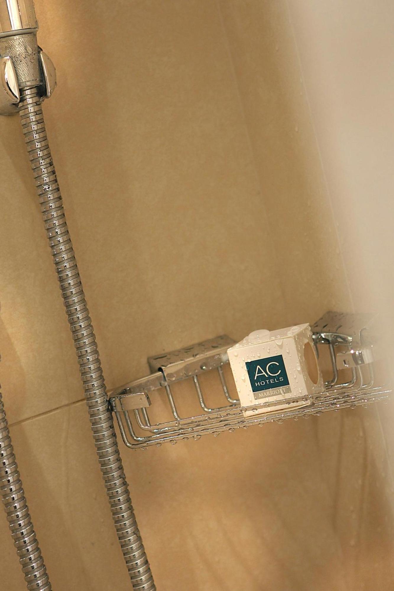 Ac Hotel By Marriott Ambassadeur Antibes - Juan Les Pins Luaran gambar