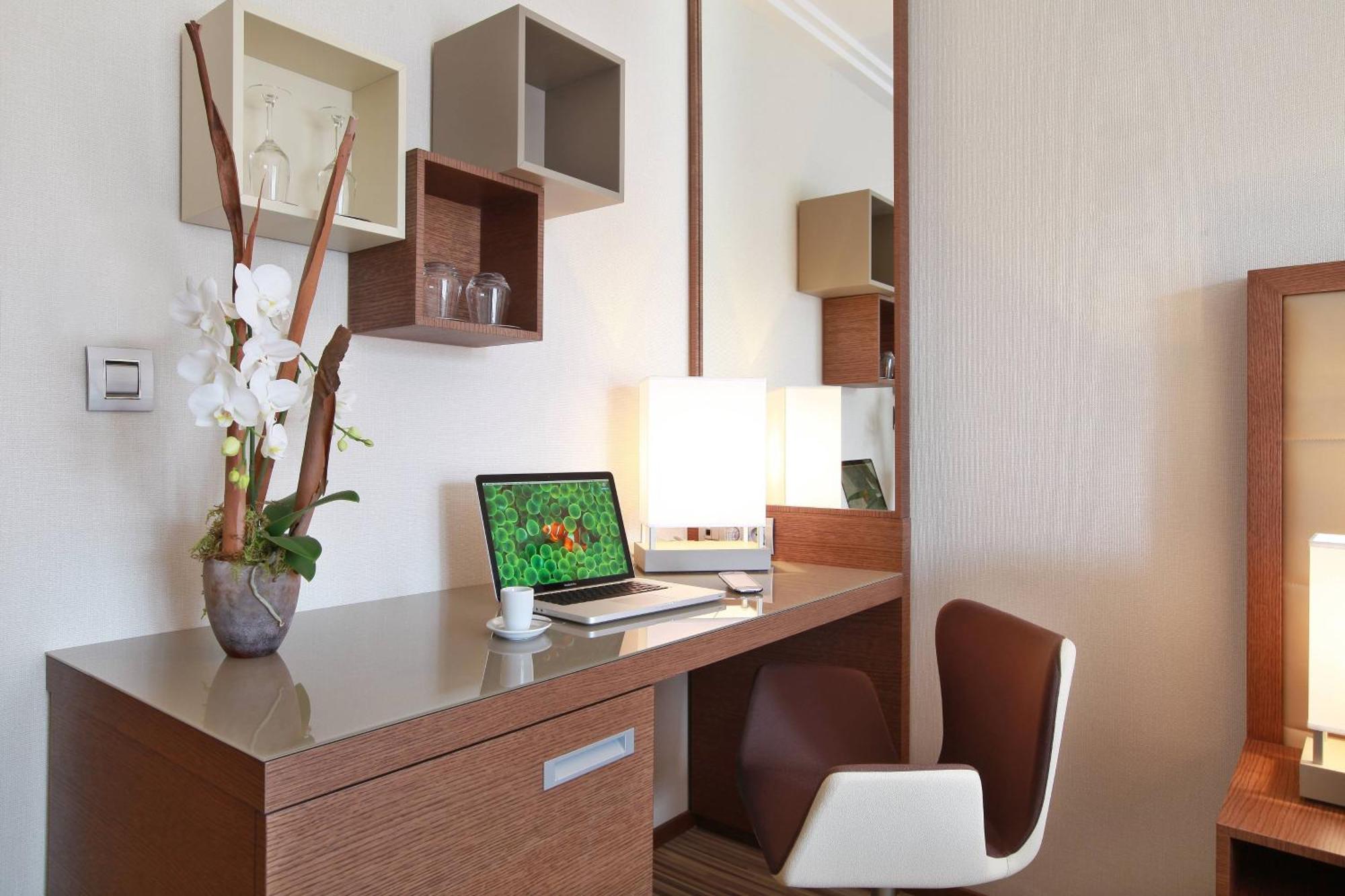 Ac Hotel By Marriott Ambassadeur Antibes - Juan Les Pins Luaran gambar
