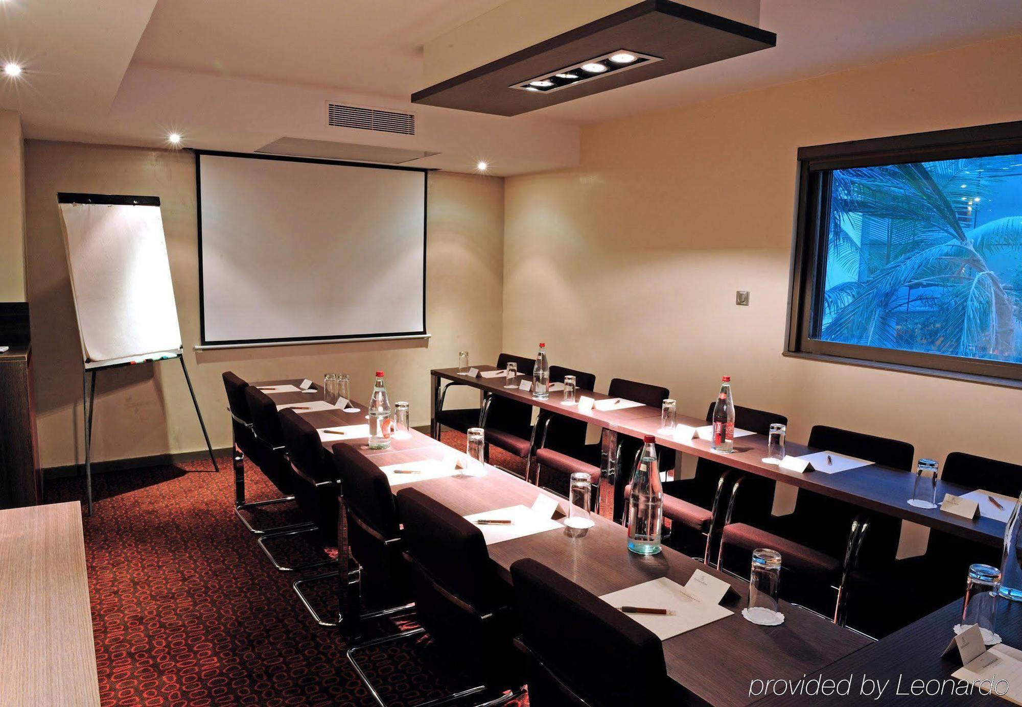 Ac Hotel By Marriott Ambassadeur Antibes - Juan Les Pins Perniagaan gambar